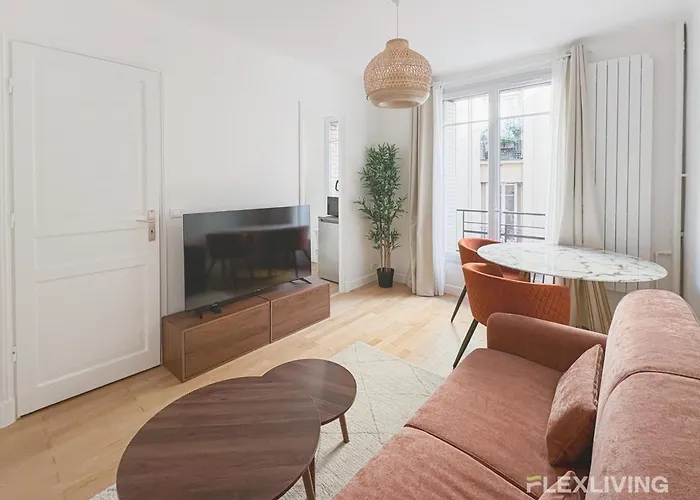 Apartamento Charming In 16 *